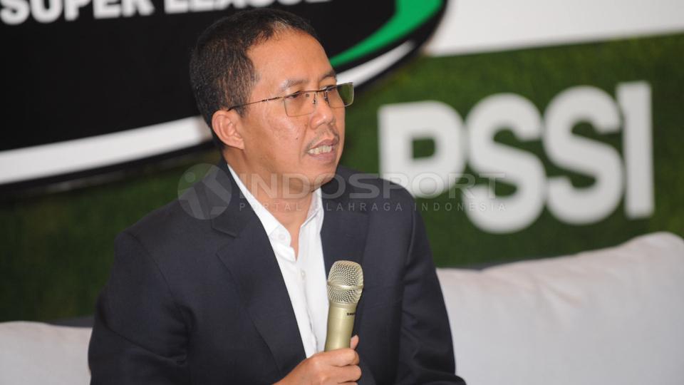 Sekjen PSSI, Joko Driyono, saat membuka acara launching Indonesian Super League (ISL) 2015 Take It to The Next Level di Stadion Utama Gelora Bung Karno, Jakarta, Sabtu (14/02/15).
